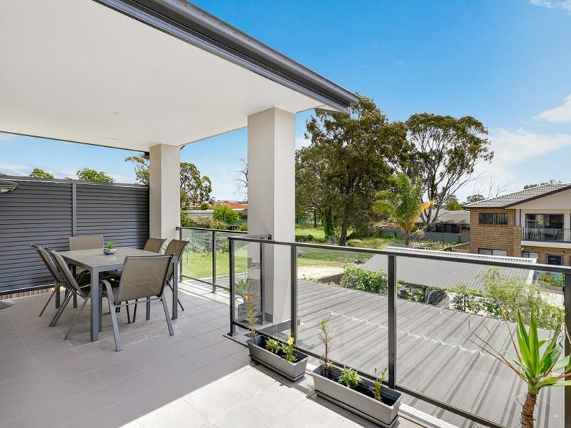 Modern two bedroom unit with two  great sized balconies