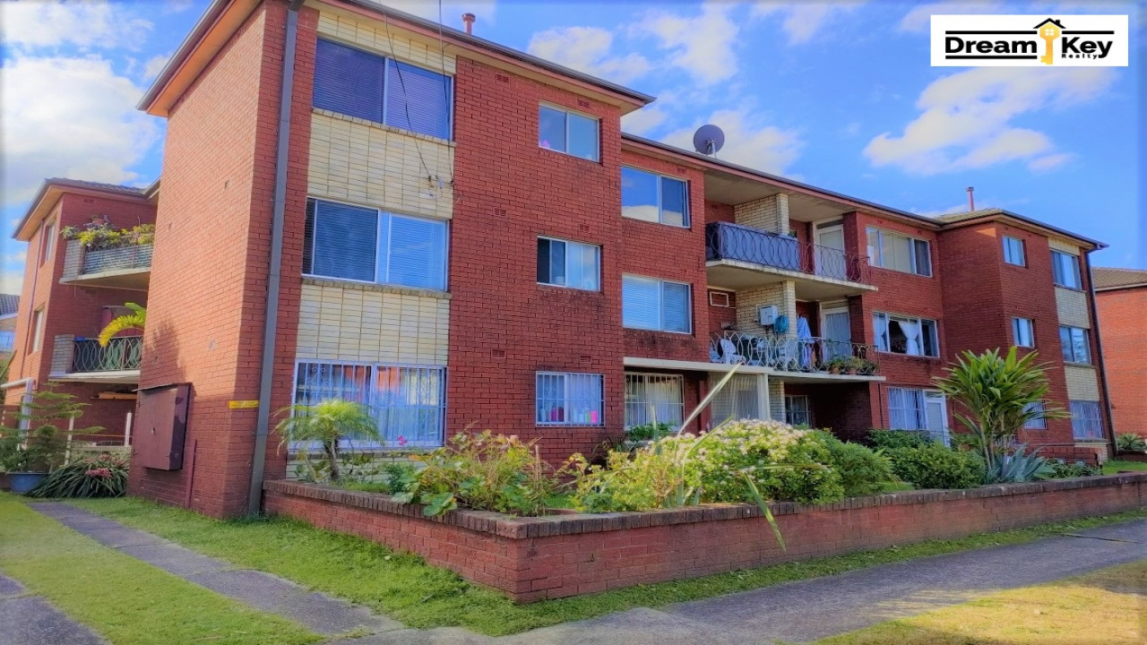 Spacious 3-bedroom apartment