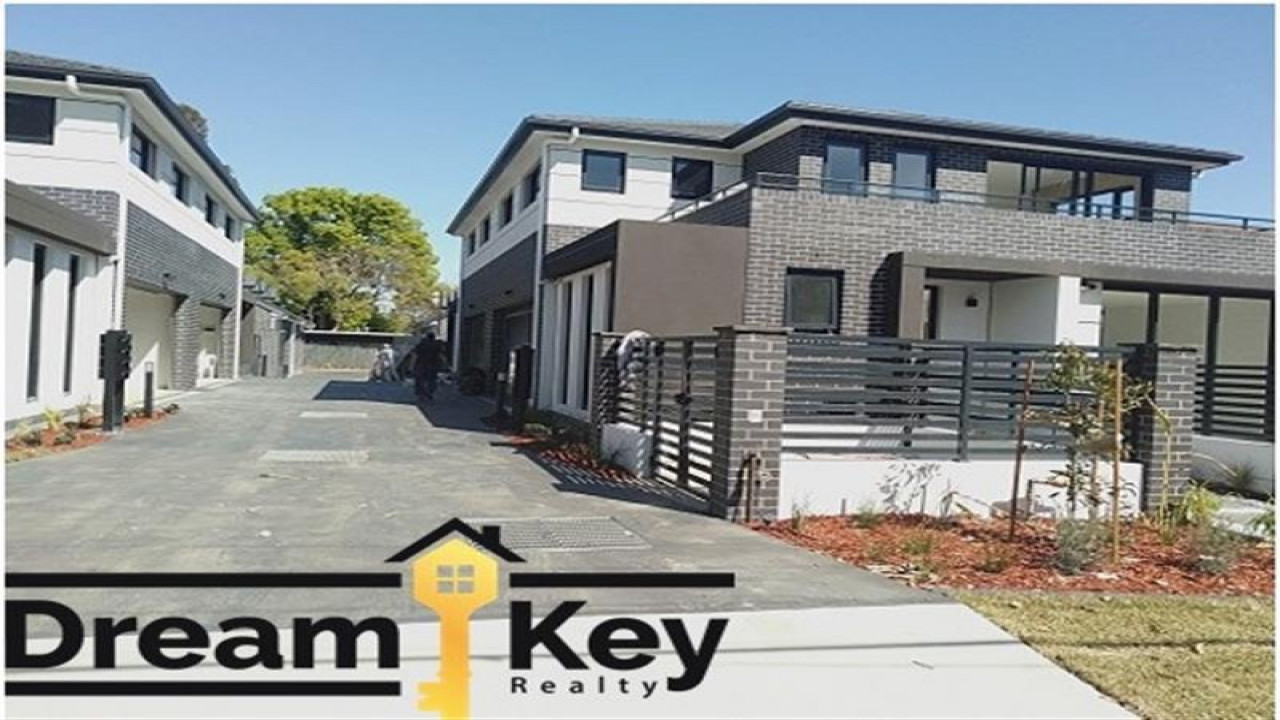 Three Bedroom Townhouse